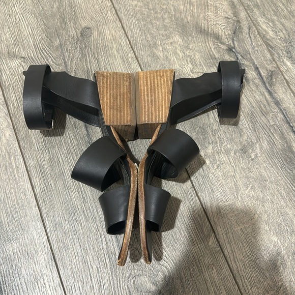 • VINCE • Women’s Frida Leather Slingback Sandals Block Heel Black 8.5 - Picture 3 of 5